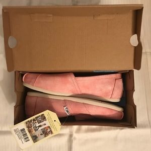 Toms Classic Coral Washed Twill Slip-On Flat Women